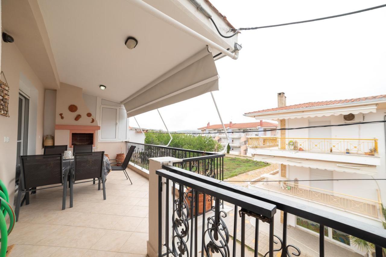 Porto Ofrynio Central Deluxe Golden Apartment Ofrinion Luaran gambar