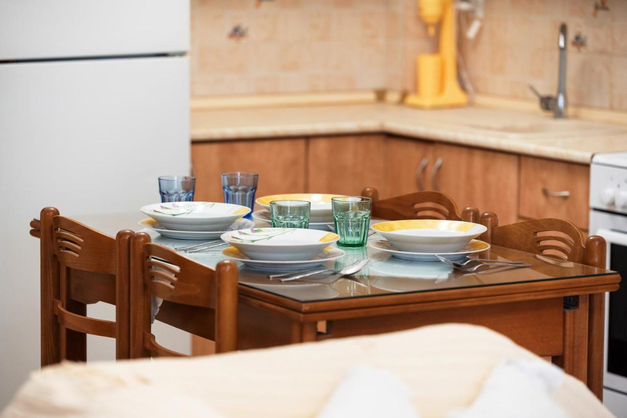 Porto Ofrynio Central Deluxe Golden Apartment Ofrinion Luaran gambar