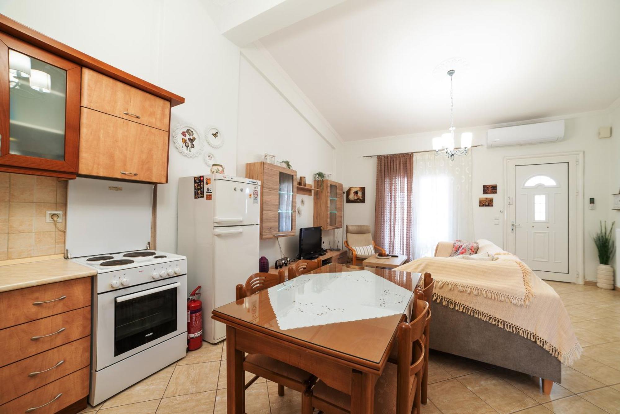 Porto Ofrynio Central Deluxe Golden Apartment Ofrinion Luaran gambar